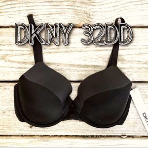 DKNY Black T Shirt Bra